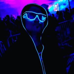 Meet your Posher, Mitz